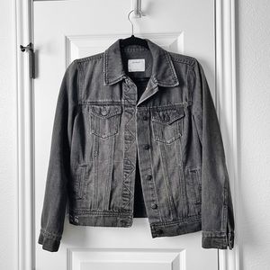 Women’s Distressed Black Jean Jacket NWOT